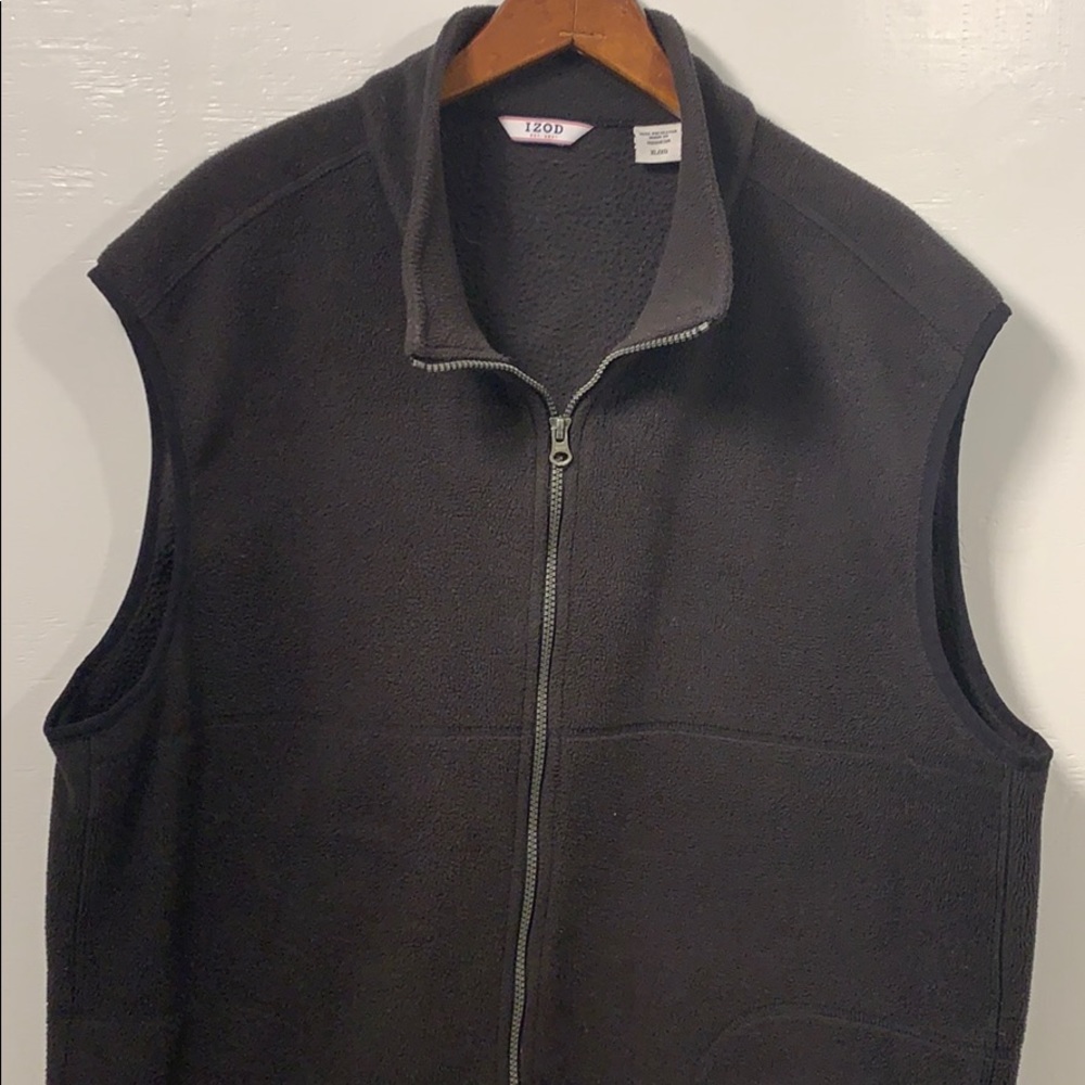 Izod fleece vest full zip XL
